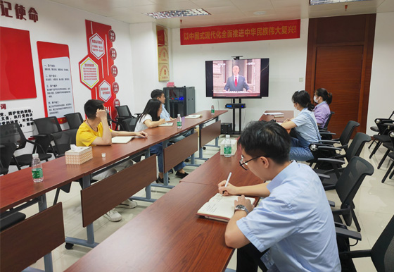 追尋五四之旅，感受青春力量——珠海經(jīng)濟(jì)特區(qū)龍獅瓶蓋有限公司團(tuán)支部舉辦系列活動(dòng)