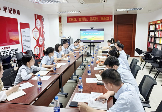 珠海龍獅瓶蓋黨支部組織召開2024年人才座談會(huì)